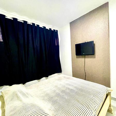 Kitinete 216 Frente Ao Mar Apartman São Vicente Kültér fotó